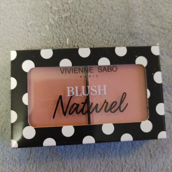 Makeup bundle - Picture 5 of 7